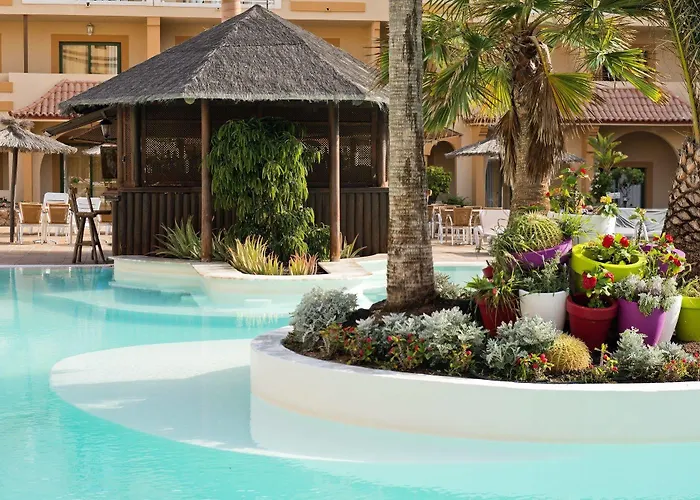 Elba Lucia Sport & Suite Hotel *