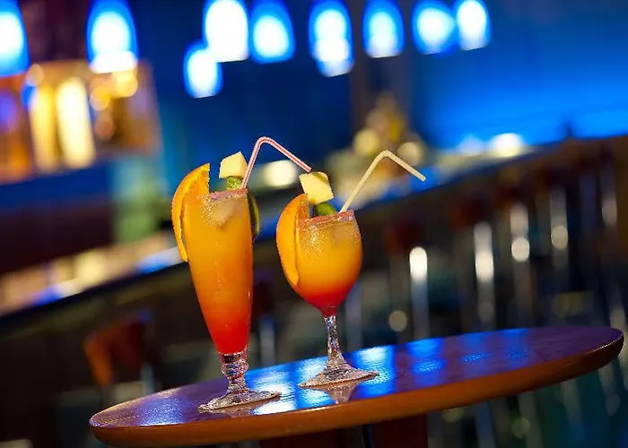 酒店 厄尔巴露西亚运动套房酒店